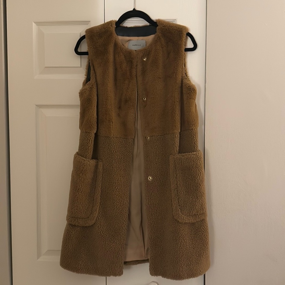 Marella Camel Faux Fur Vest